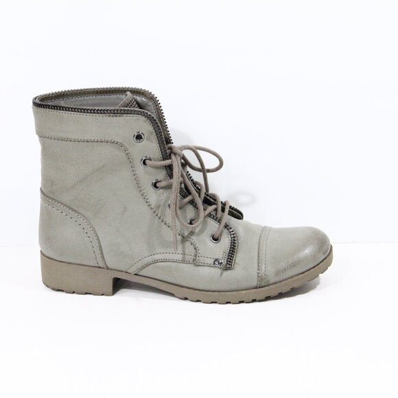 Guess Women Combat Boots sz 10 Cap Toe ShoesFaux Leather Belva - Picture 4 of 9